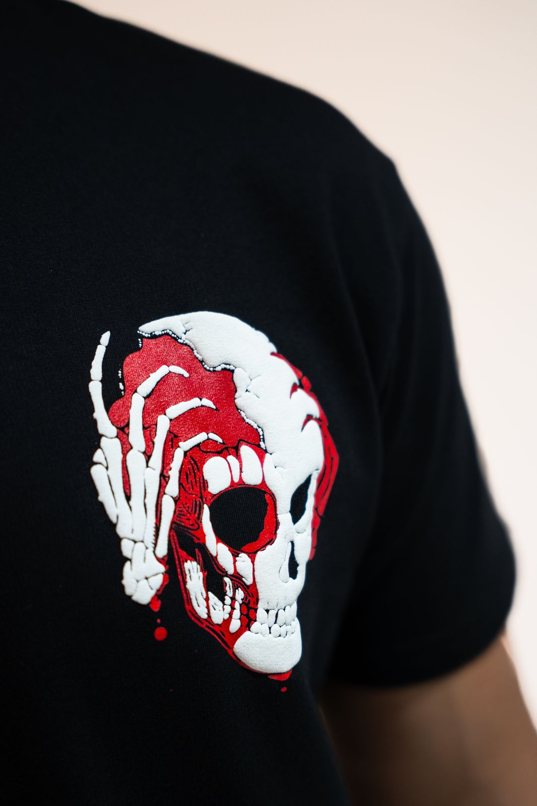 Skull grip t-shirt